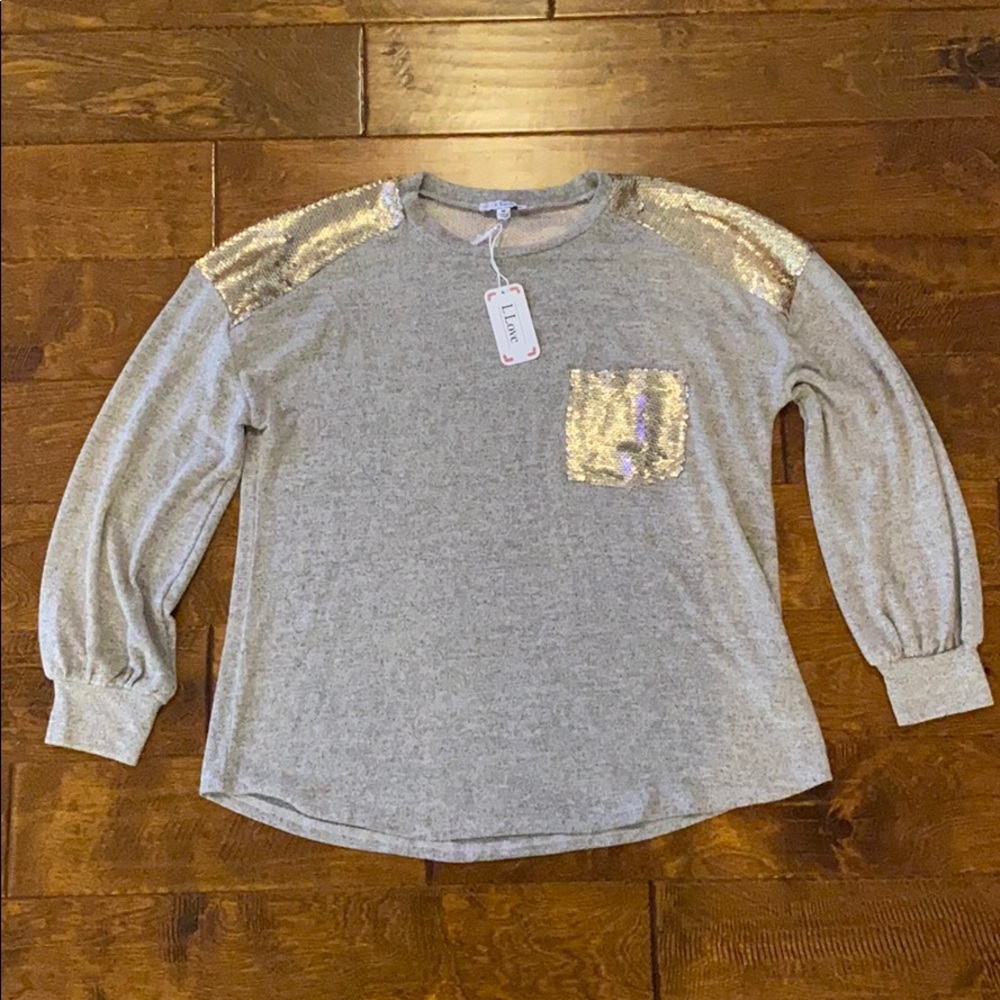 L Love blouse with gold sequins size Medium